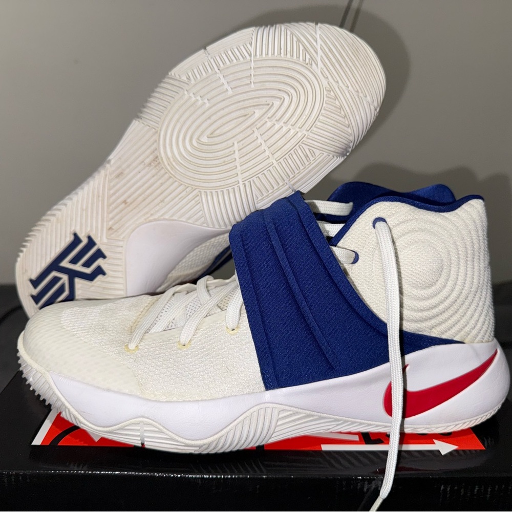 Nike White And Blue Sneakers With Midfoot Strap